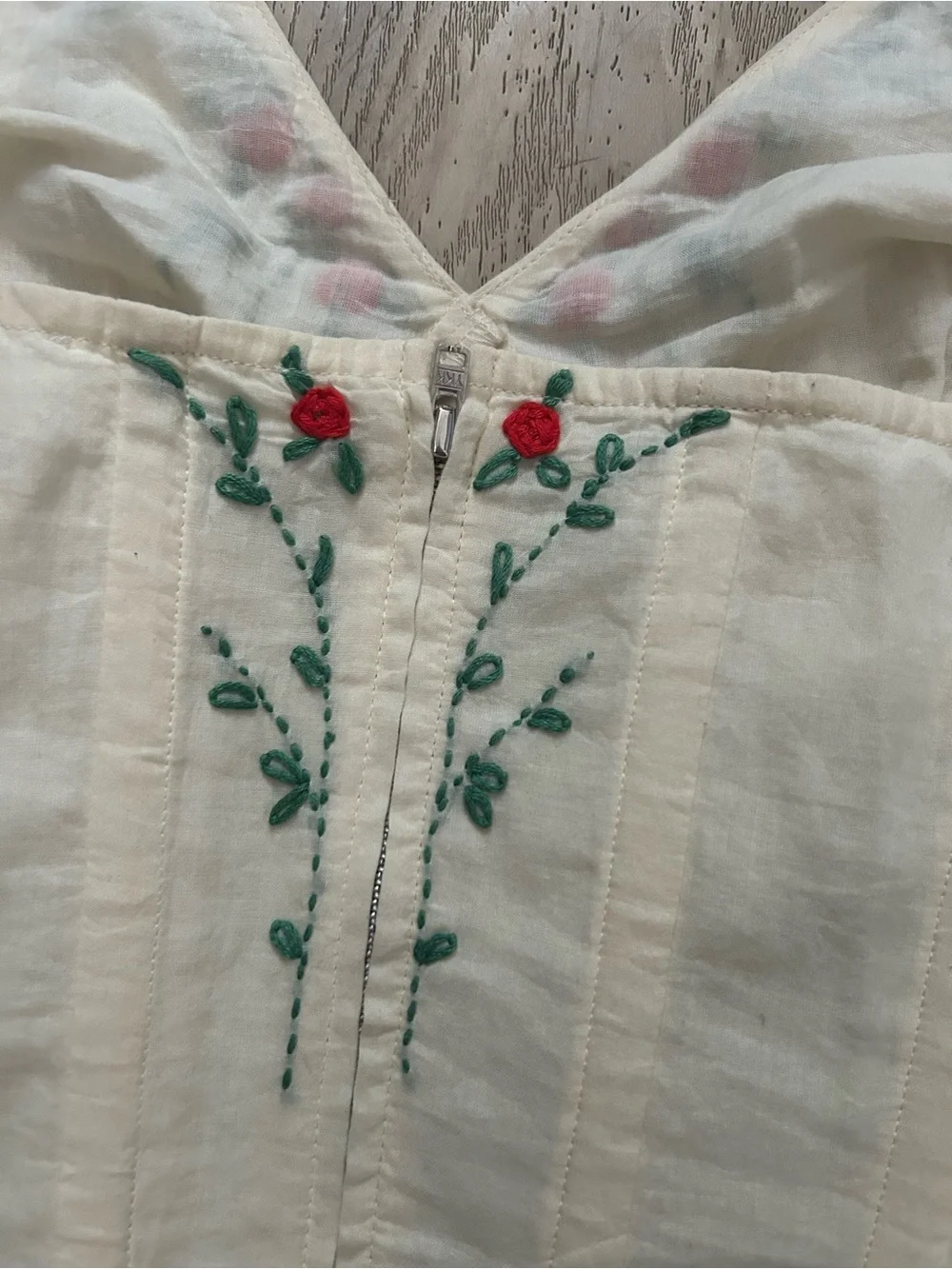 LPA White Embroidered V-Neck Corset Camisole with Red & Green Floral Detail - Picture 5 of 7